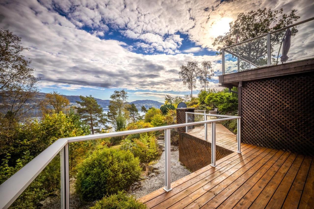 Arboretet: Seaside Retreat With Private Pool & Sauna In Villa *