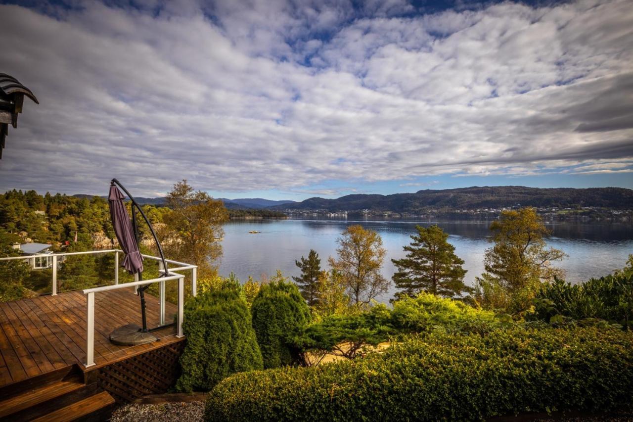 Arboretet: Seaside Retreat With Private Pool & Sauna In * Bergen