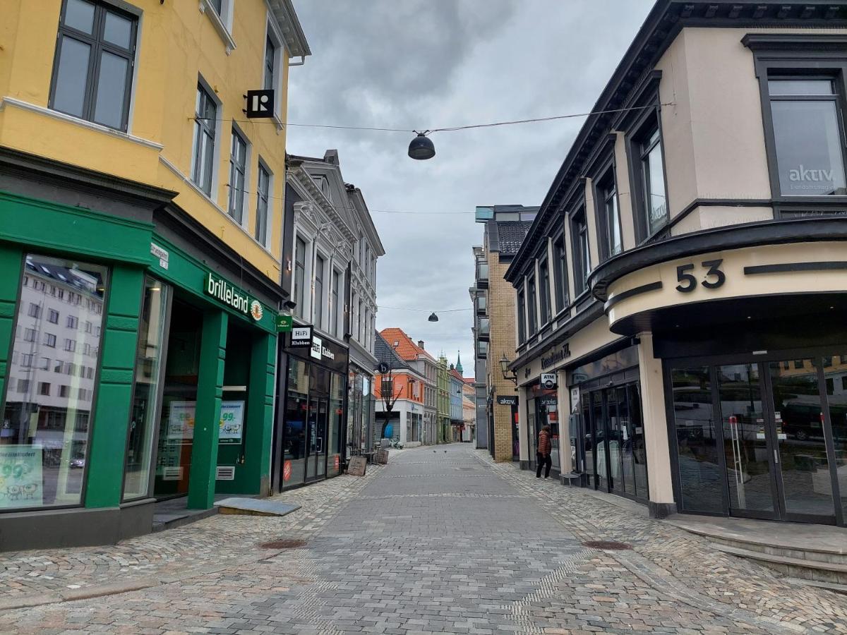 Center * Bergen