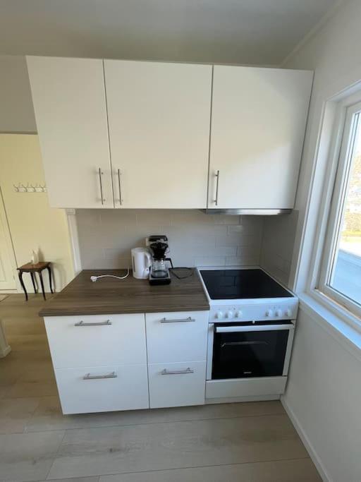 Apartment Lovely 2 Bedroom With Free Parking Bergen
