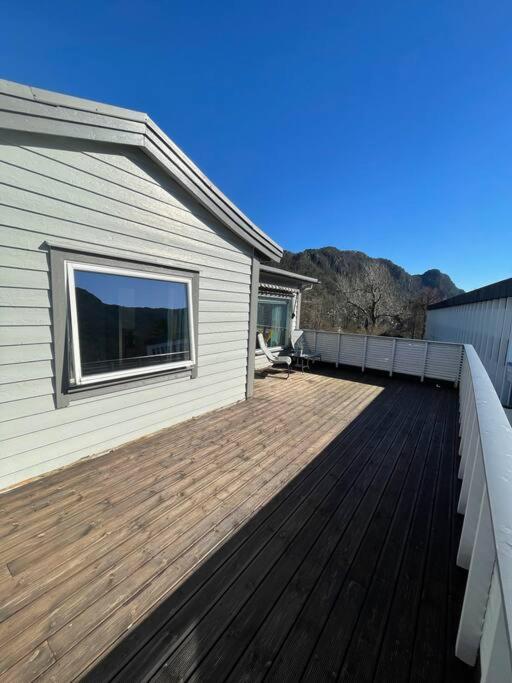 Lovely 2 Bedroom With Free Parking Apartment