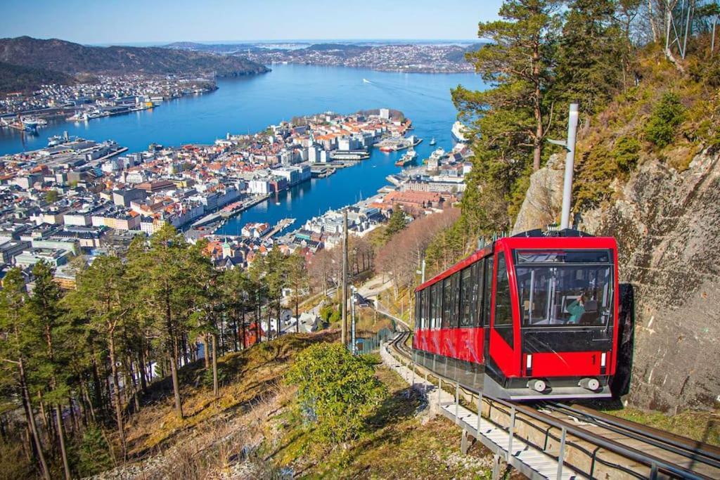 Perfect Getaway 7 Min To Centrum Bergen