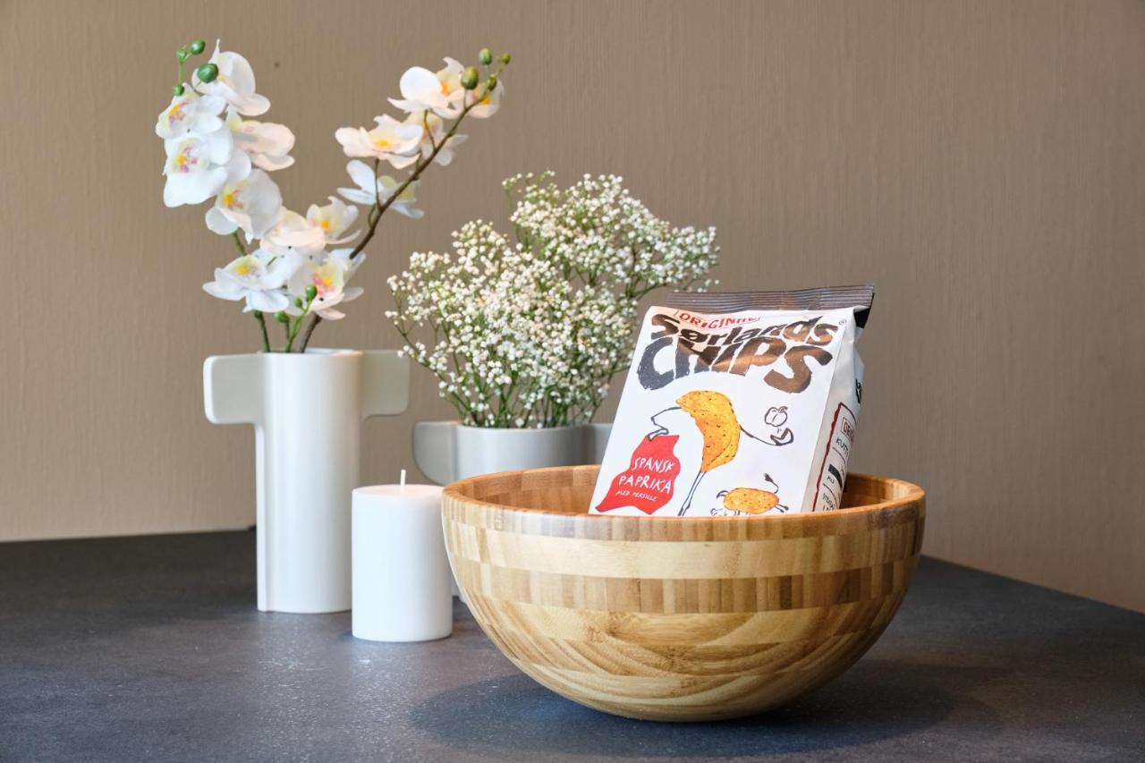 Apartment Sea-kissed Elegance: Your City Retreat Bergen