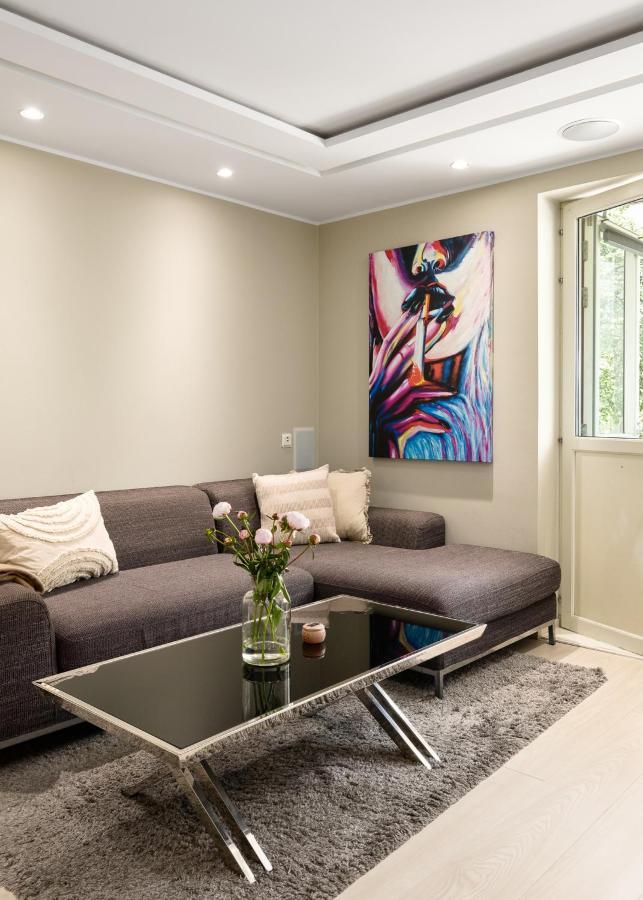 Apartment Luxurious In The Heart Of *