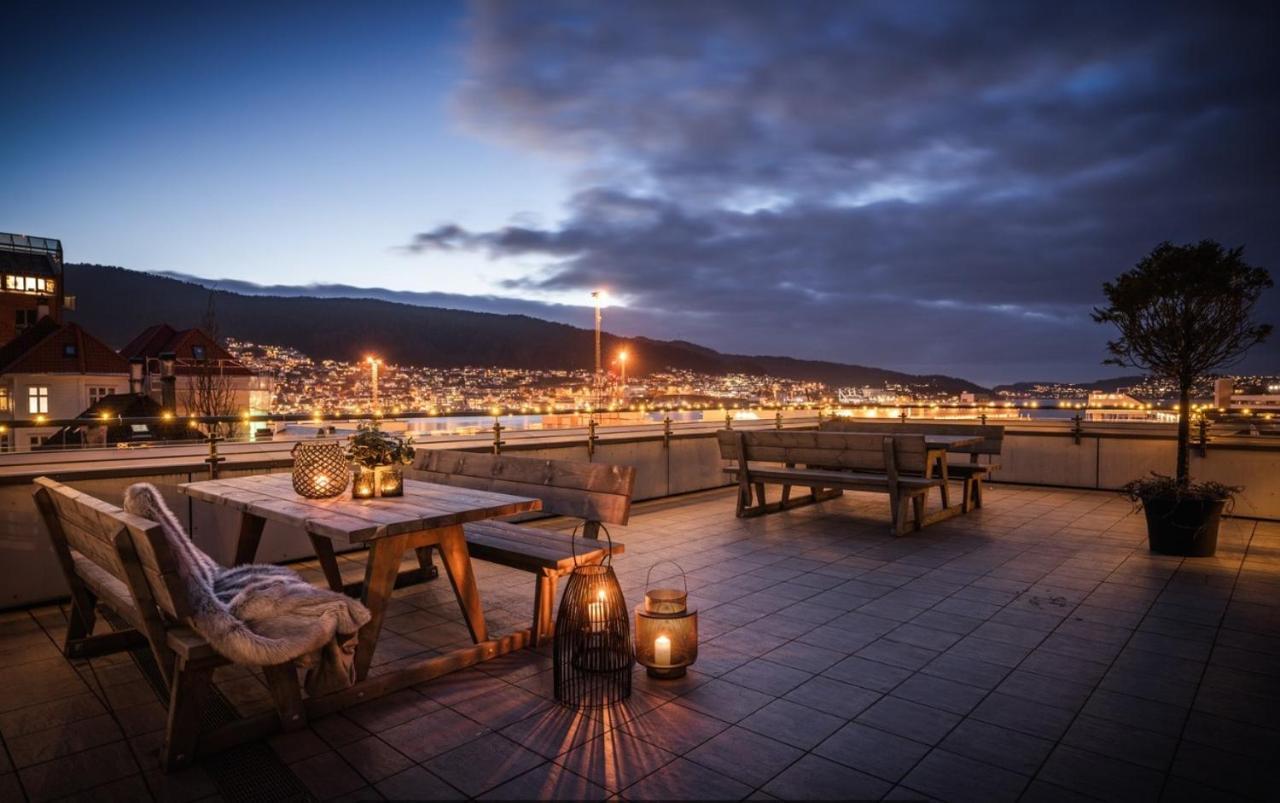 Apartment Penthouse With Private Balcony In The City Centre Of *