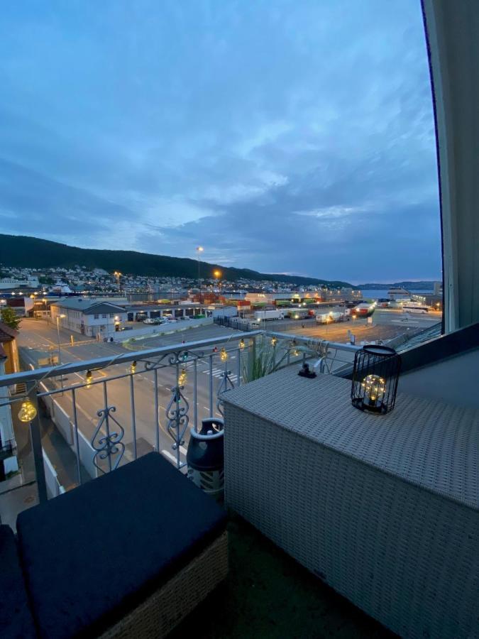 Apartment Penthouse With Private Balcony In The City Centre Of Bergen