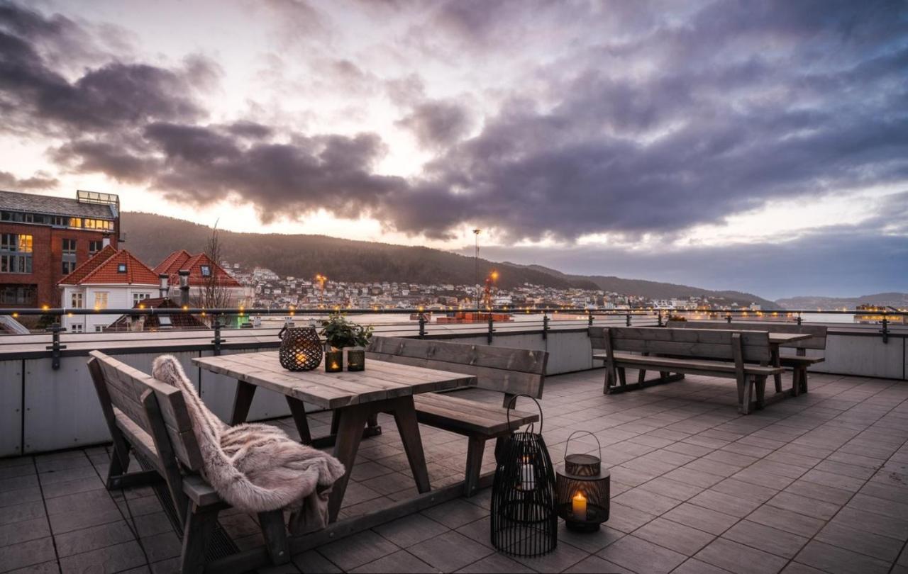 Apartment Penthouse With Private Balcony In The City Centre Of *