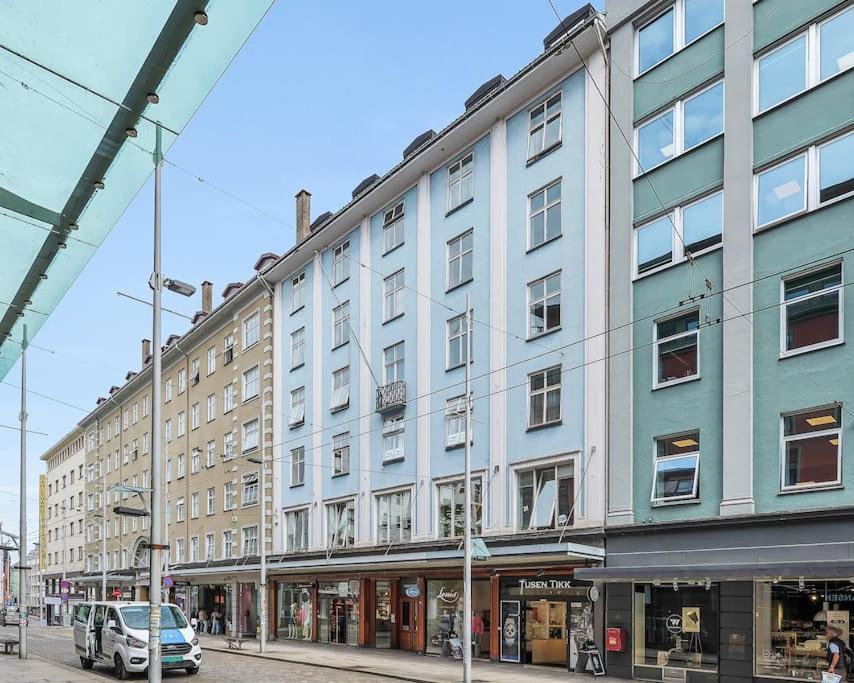 Apartment Expansive Charm: Cozy 150sqm Retreat In Bergen