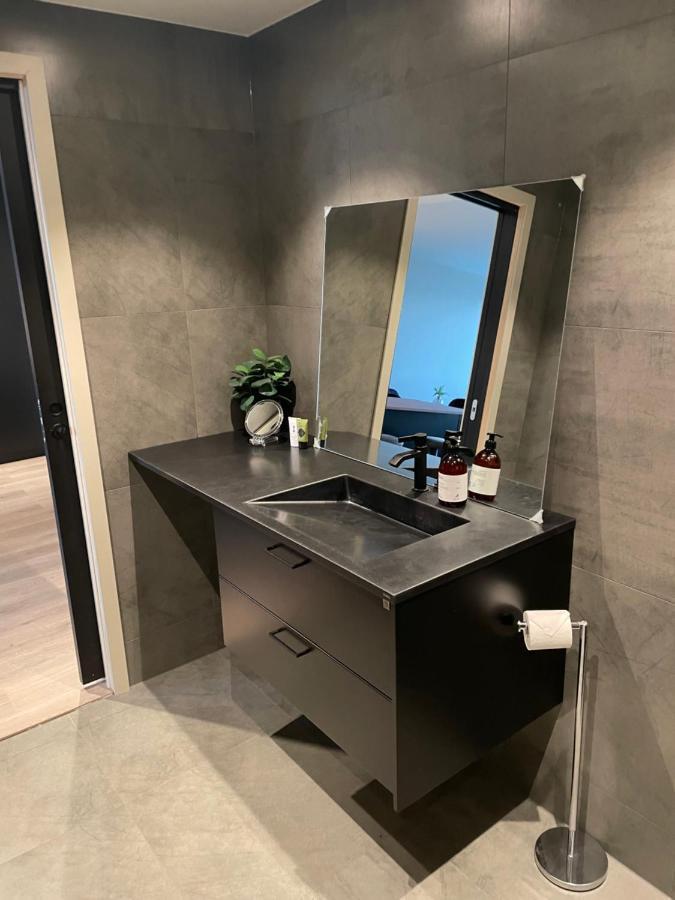 Helt Nyoppusett Leilighet Apartment *