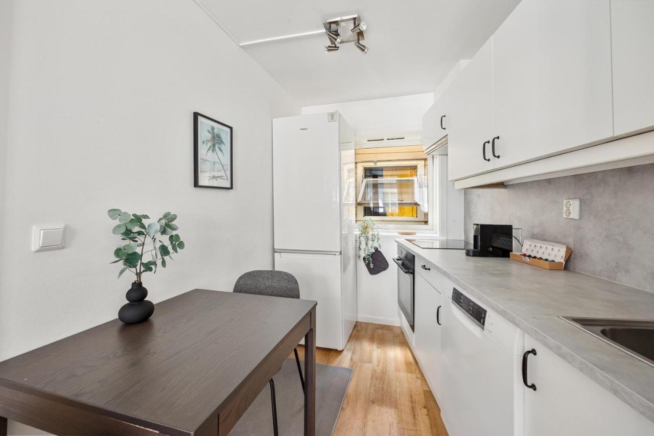 Apartment Family Friendly 3br - Fast Wi-fi - Behind Bryggen Bergen