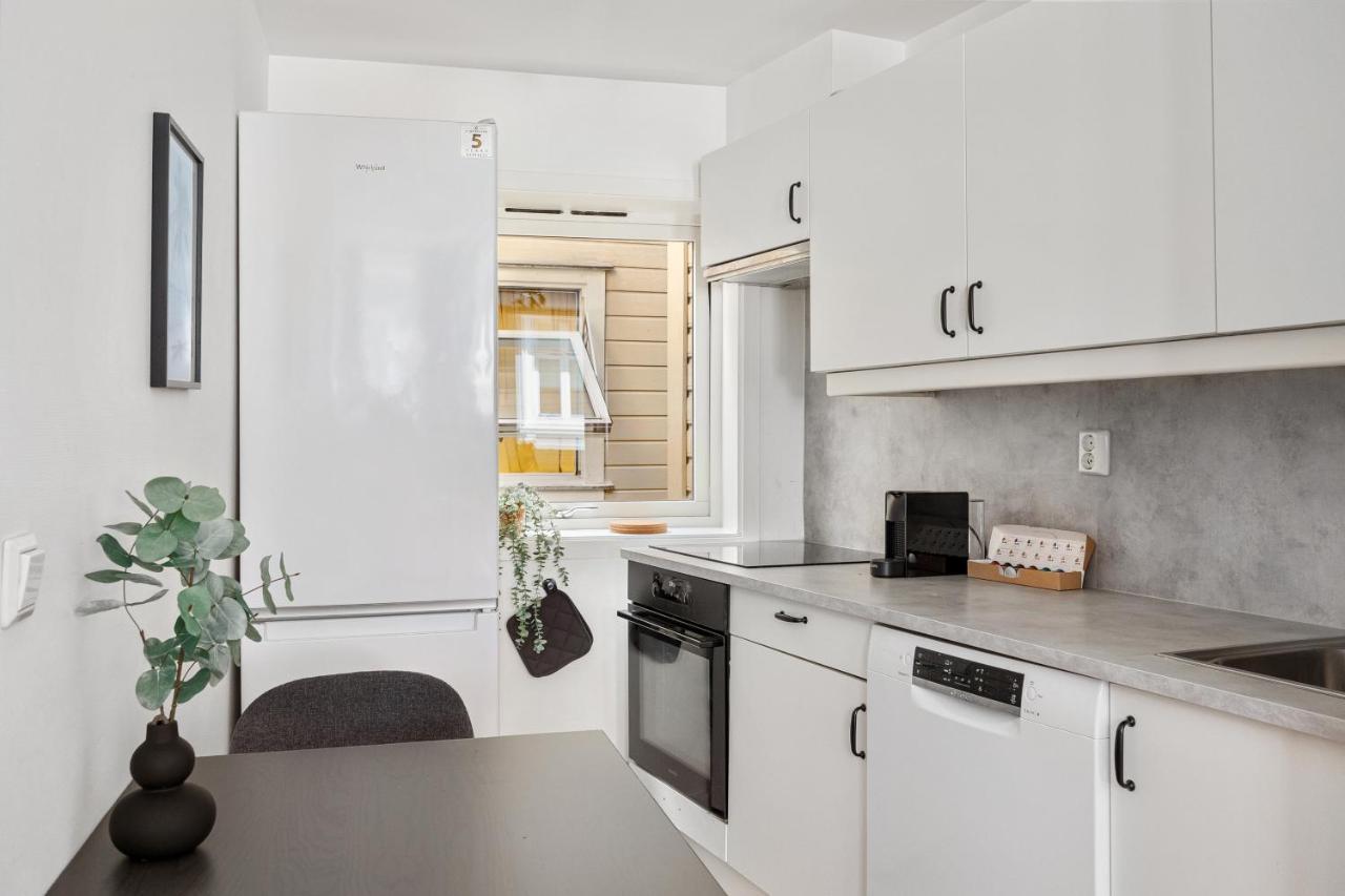 Family Friendly 3br - Fast Wi-fi - Behind Bryggen Apartment Bergen