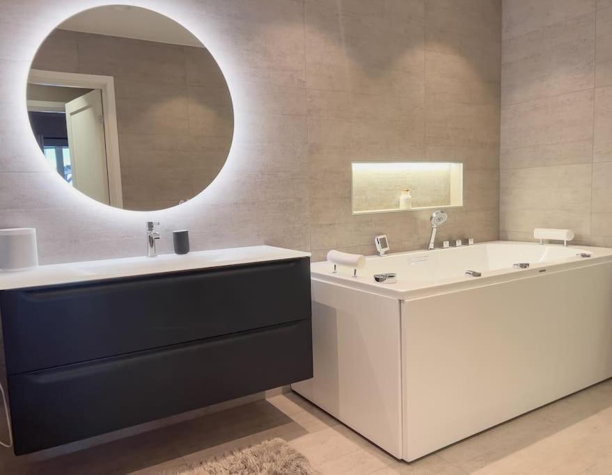 Sjoutsikt, Jacuzzi Og Solfylt * Bergen