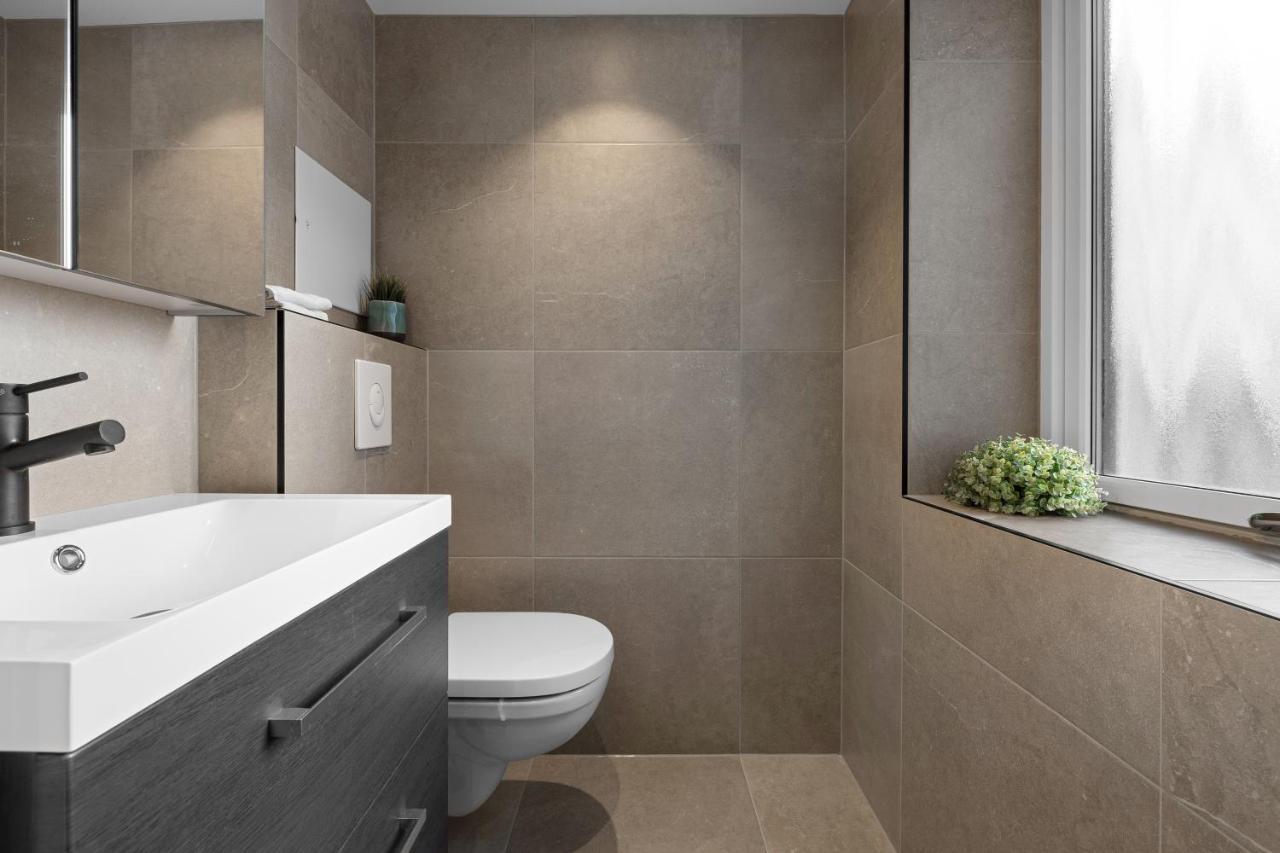 Apartment Modern - Work Friendly - Quiet Area *