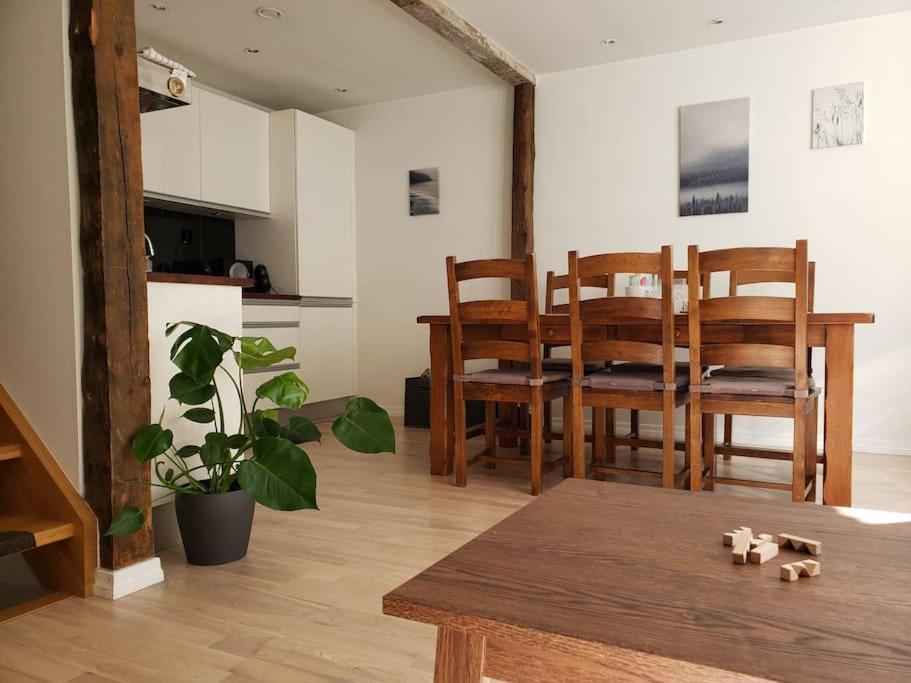 Cosy, Modern Townhouse In Sentrum Bergen