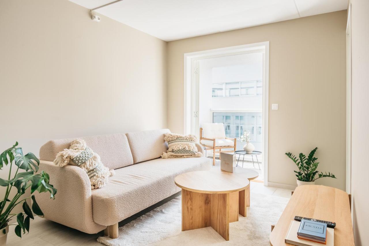 Urban - Scandinavian Comfort With Private Balcony