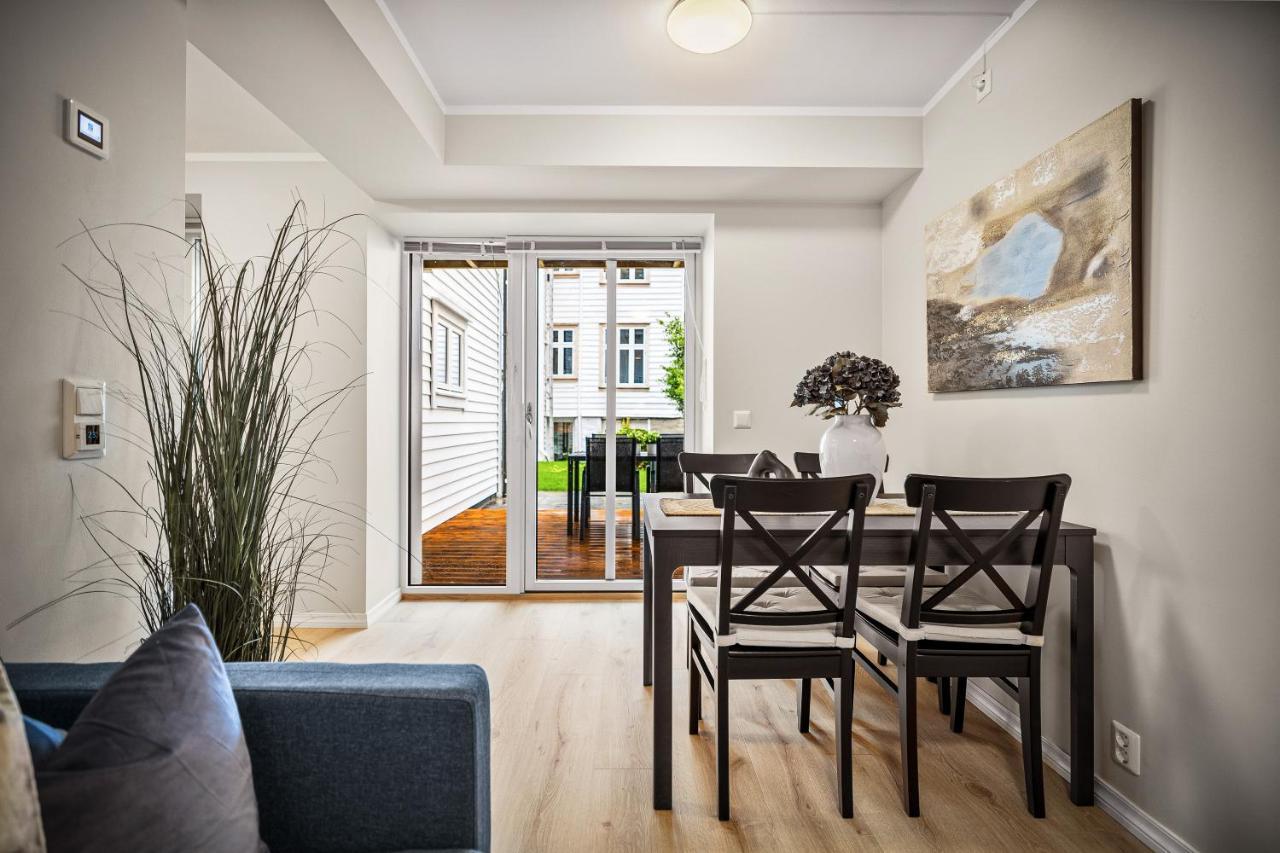 Corner Apartment