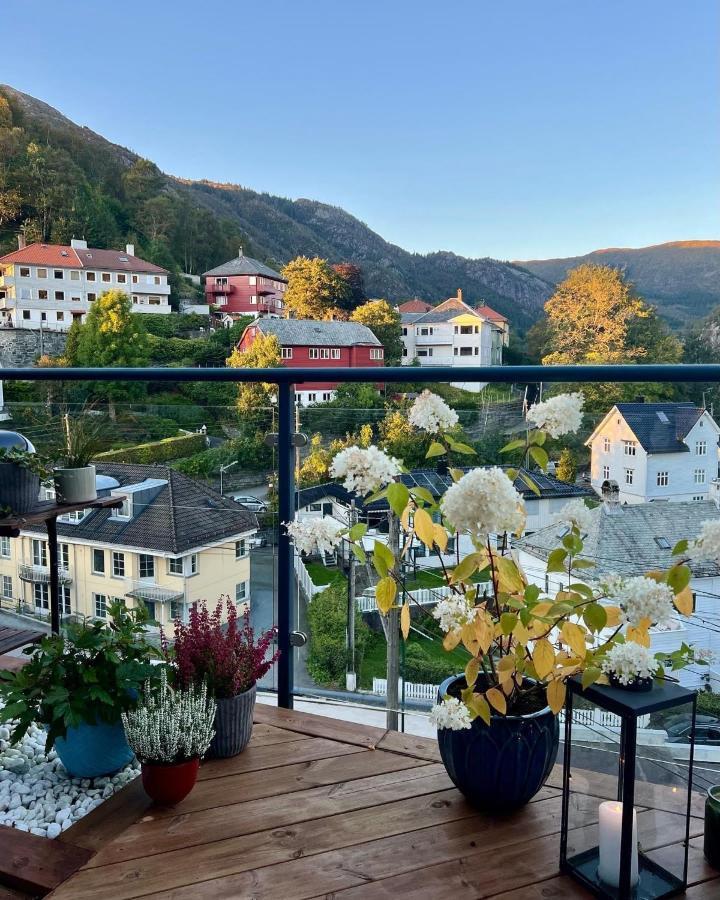 Apartment Floor With Mountain View, Terrace 22sqm, Free Parking Bergen