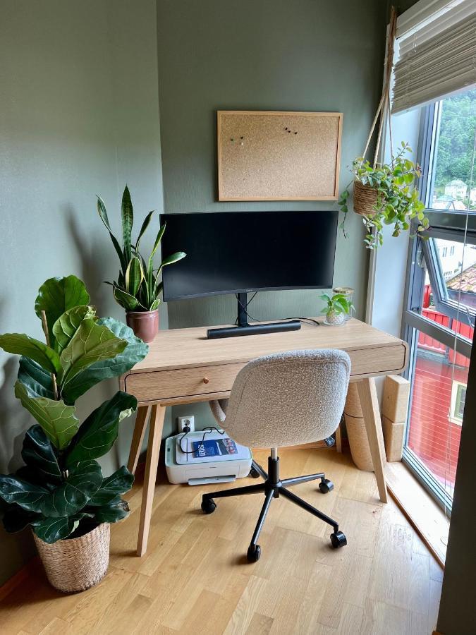 Floor With Mountain View, Terrace 22sqm, Free Parking Lägenhet *