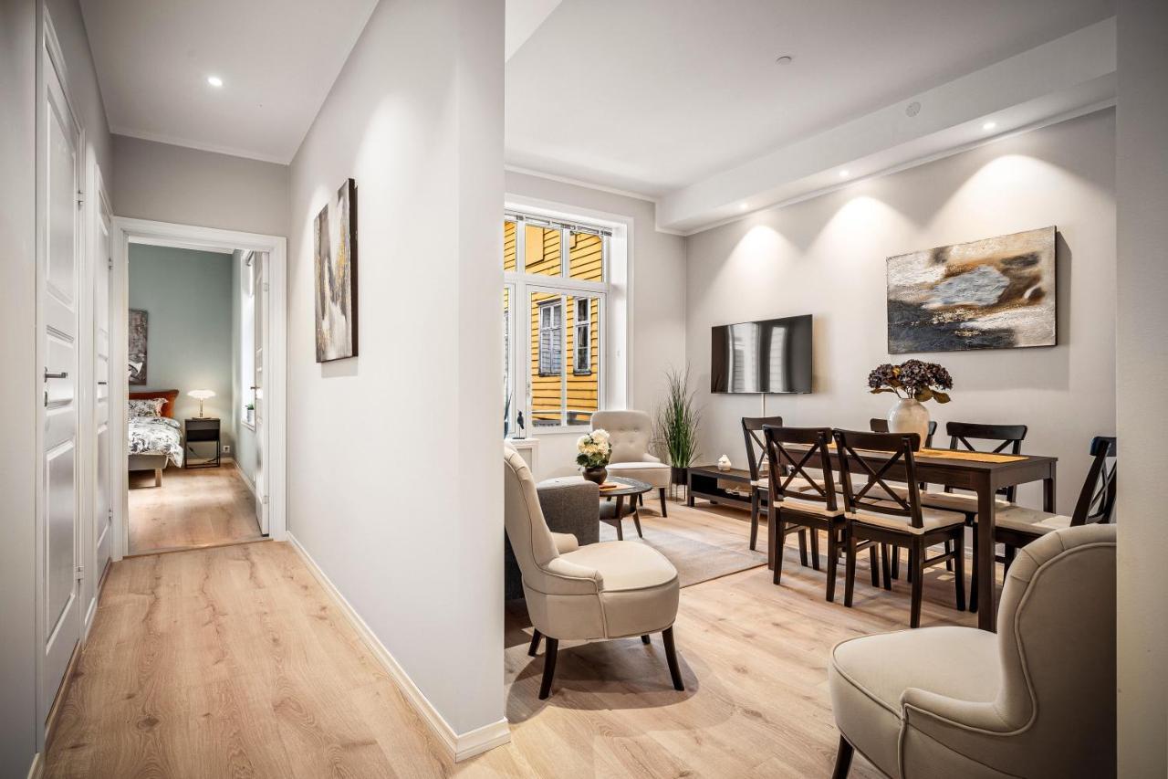 Apartment Corner