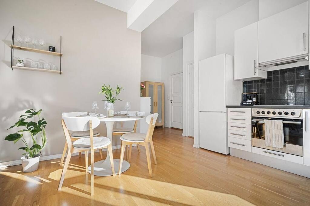 Apartment Luxurious Retreat In The Middle Of Center
