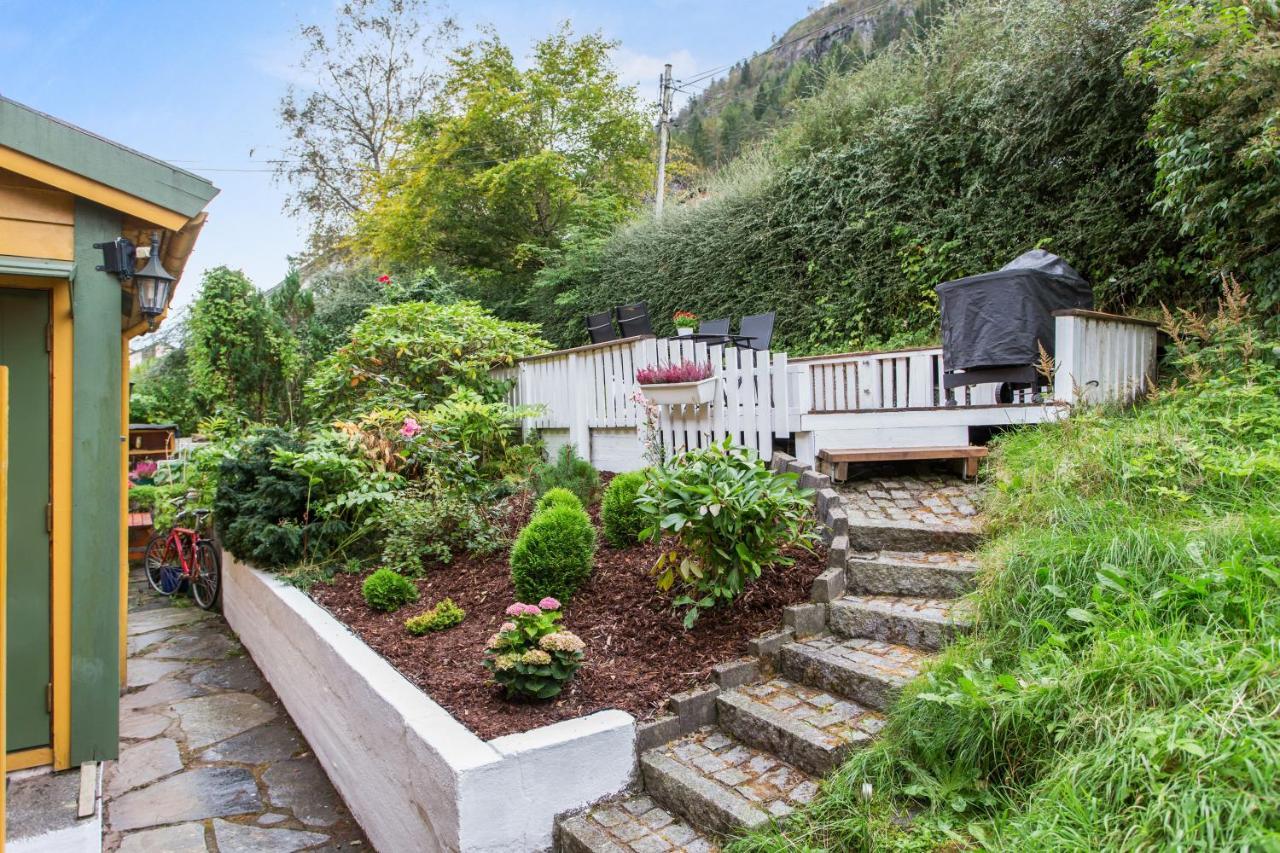 Close To Center - Modern Bed & Breakfast