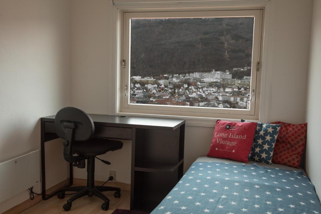 Bed & Breakfast Close To Center - Modern