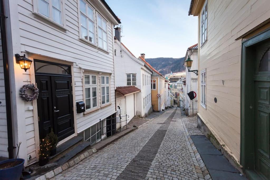 Beautiful Townhouse Super Central In - 4 Bedrooms 8 Guests