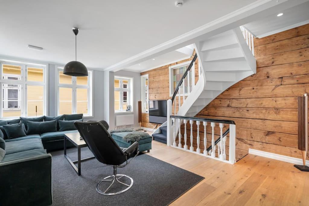Villa Beautiful Townhouse Super Central In - 4 Bedrooms 8 Guests Bergen