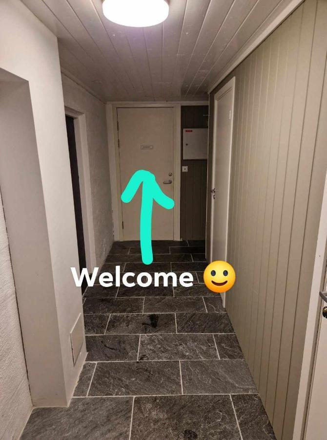 7 Min From The Airport