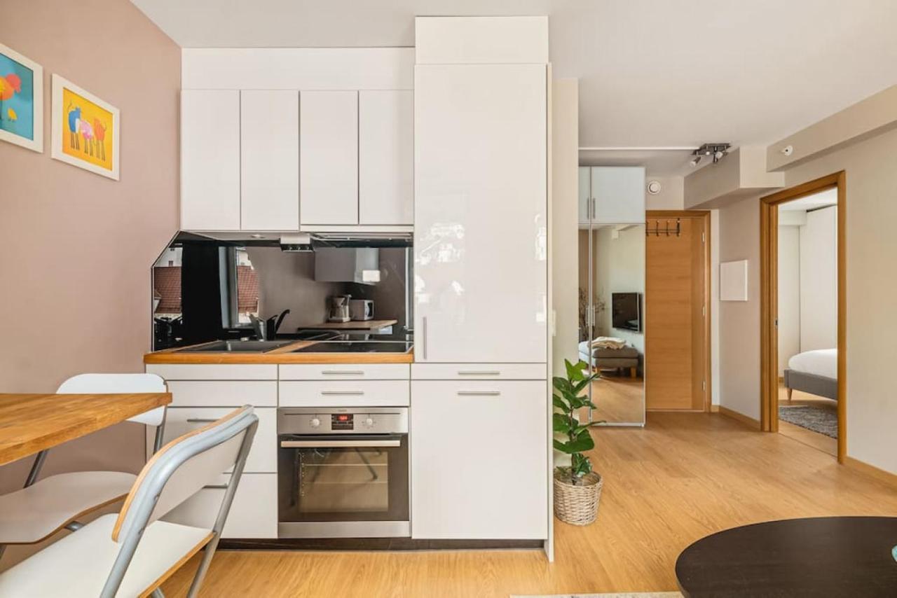 Dinbnb I Roof Terrace & Laundry In Sandviken Apartment *