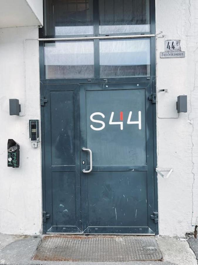 Dinbnb I Roof Terrace & Laundry In Sandviken