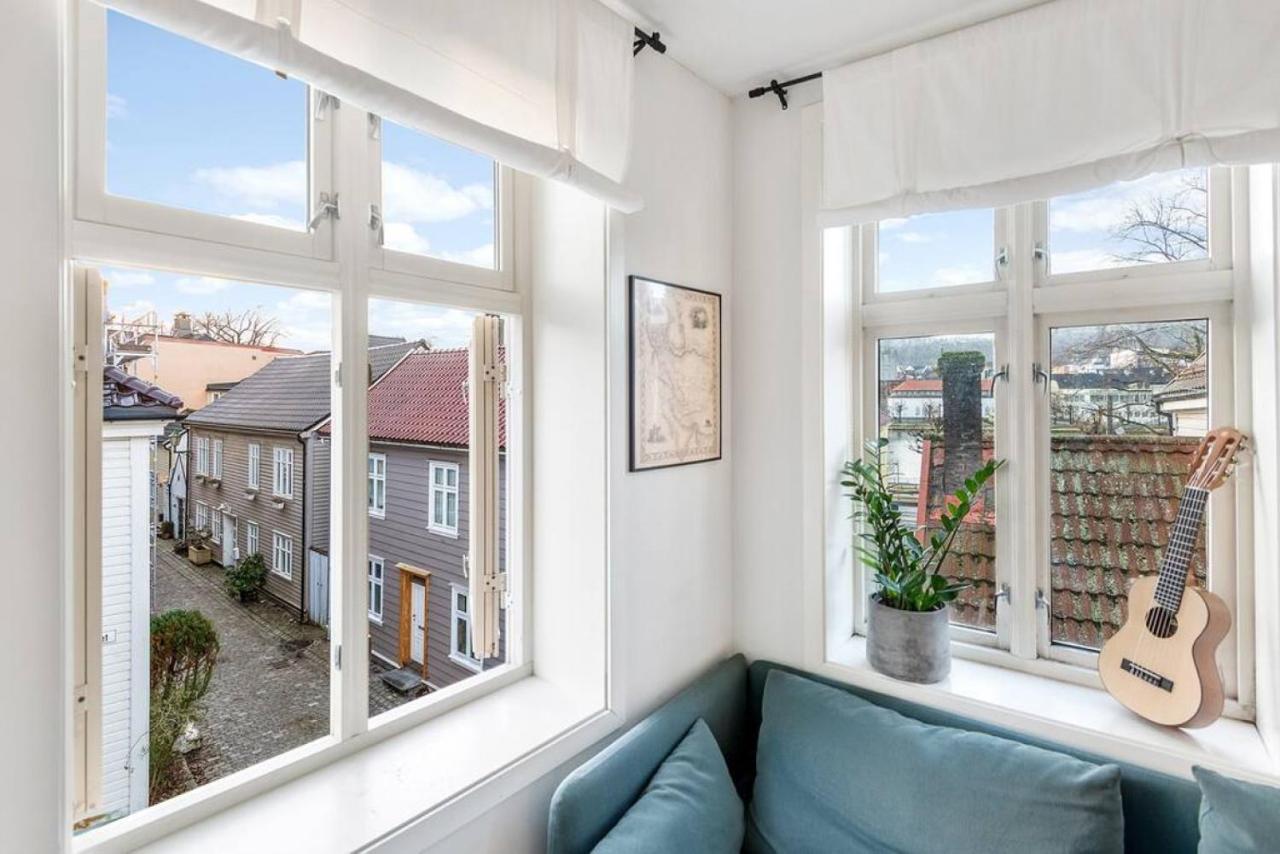 Dinbnb I Cozy 1-bedroom Nestled In The Heart Of Apartment Bergen