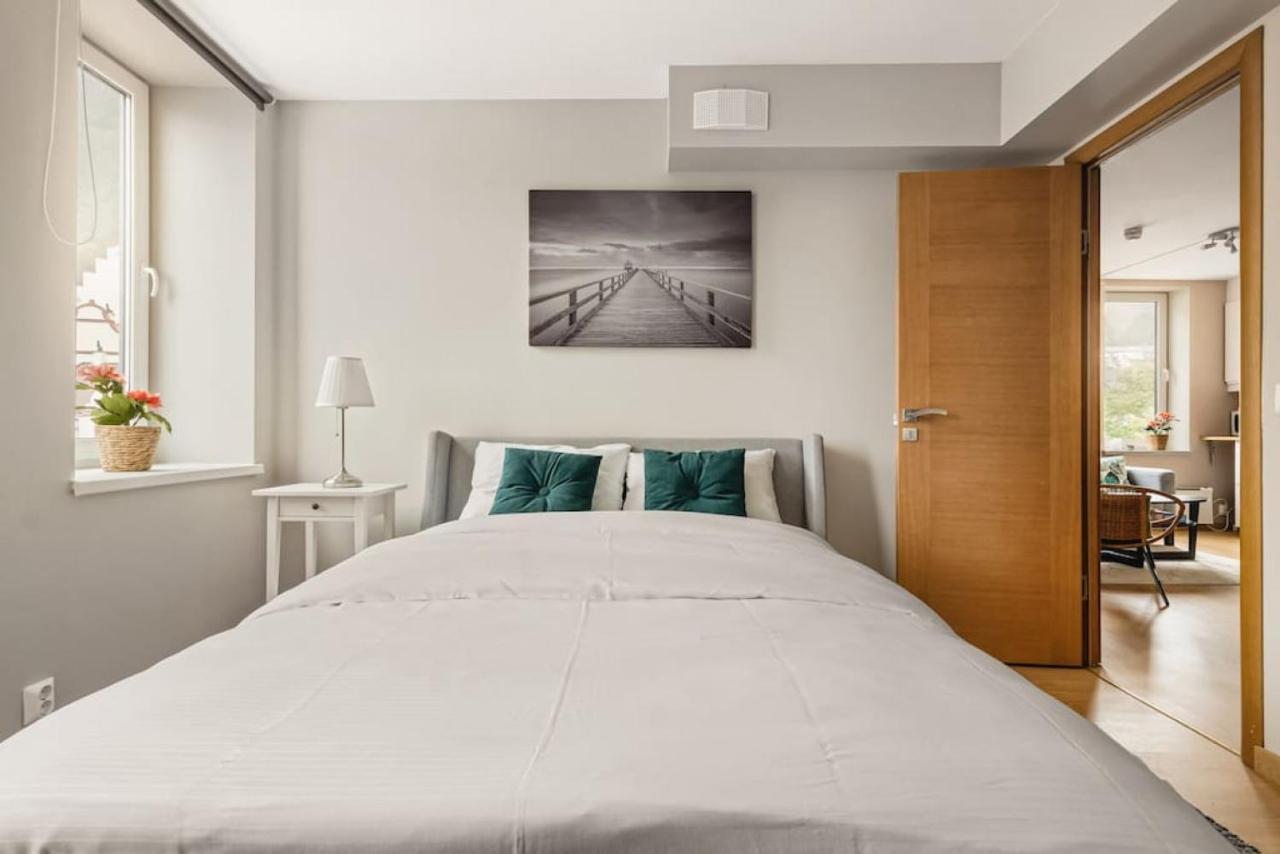 Leilighet Dinbnb I Roof Terrace & Laundry In Sandviken Bergen
