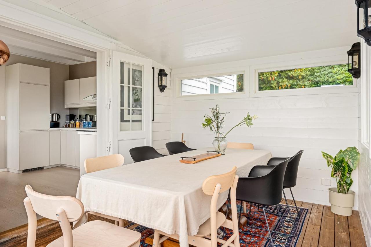 Dinbnb Homes I Luxury With Hot Tub & Views Villa