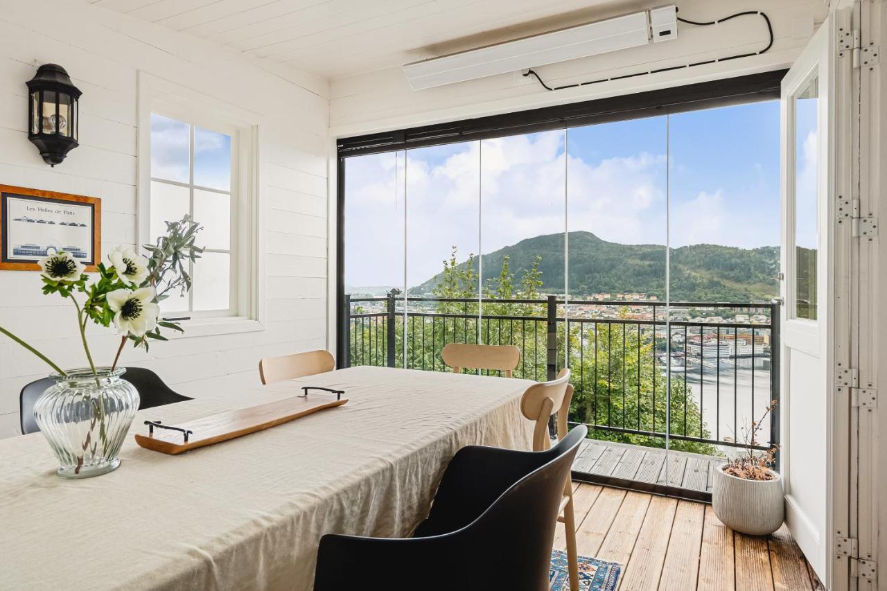 Dinbnb Homes I Luxury With Hot Tub & Views Bergen