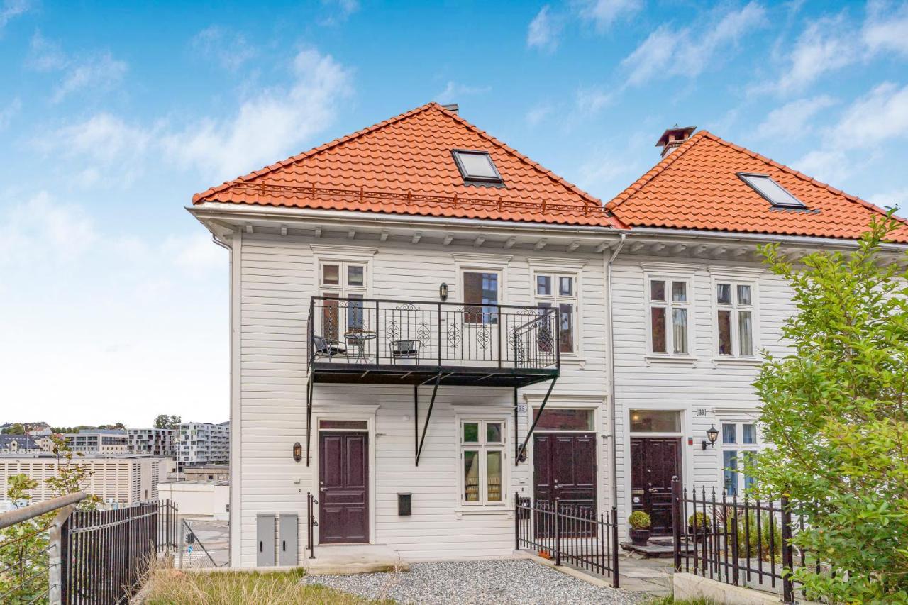 Contemporary City-apartement With Views Of The Dock! *