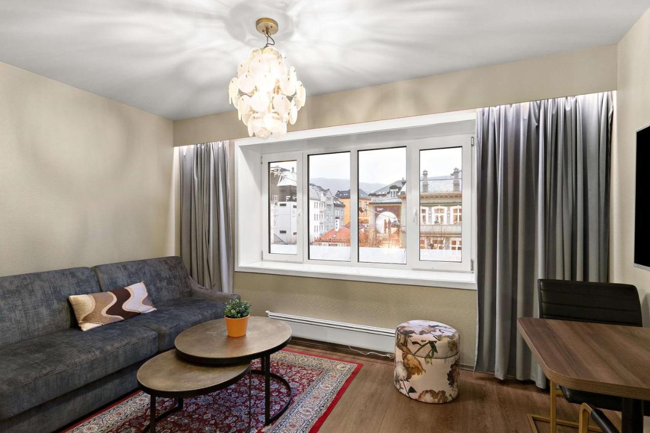 Ole Bull, Western Signature Collection Bergen