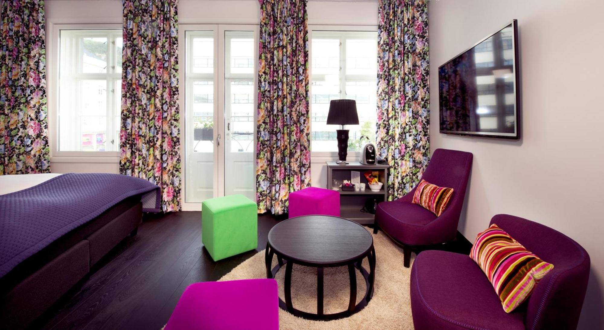 Hotel No13 4*
