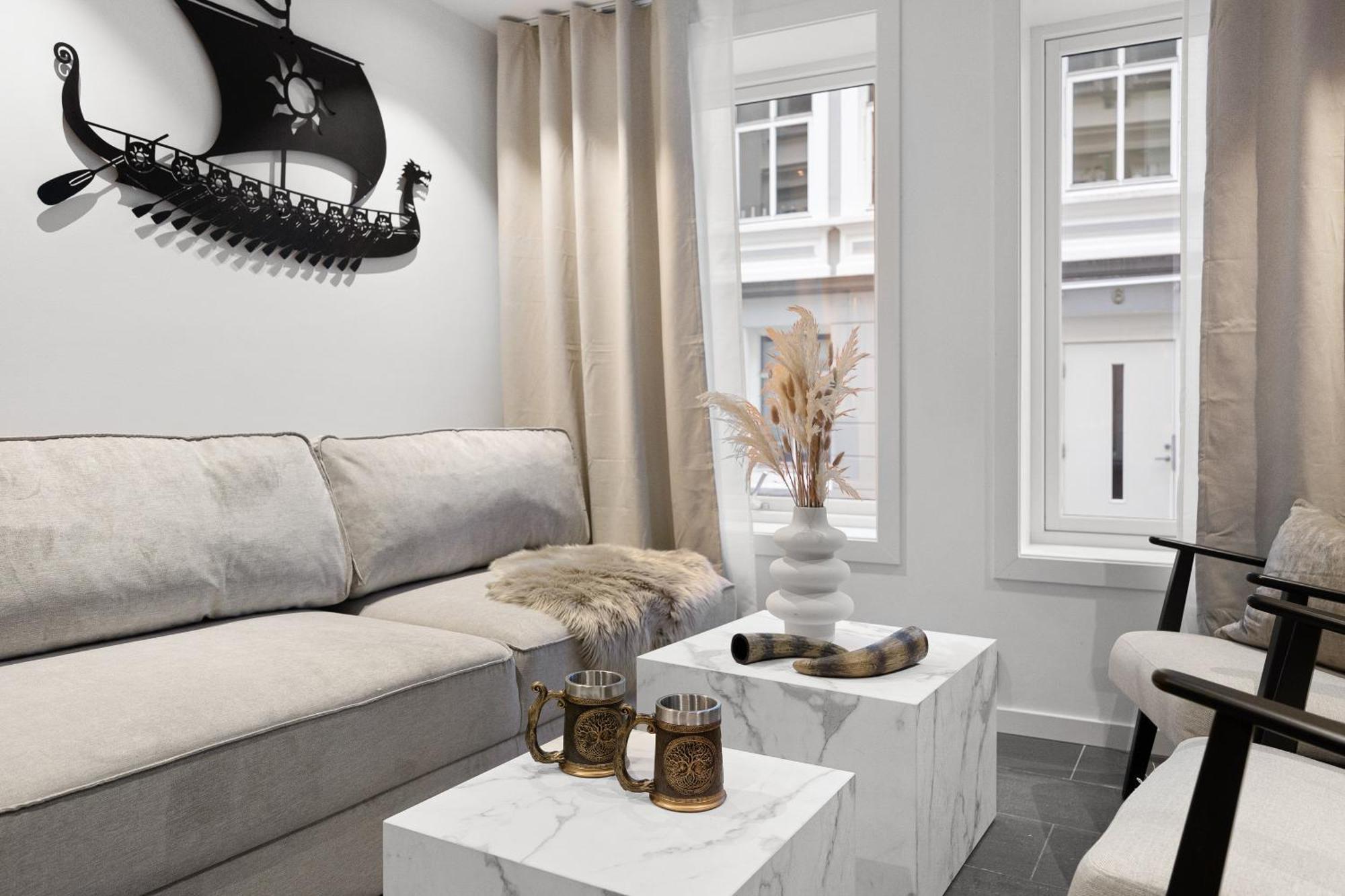 Renovated 2024 - Viking Inspired - Behind Bryggen Appartement *