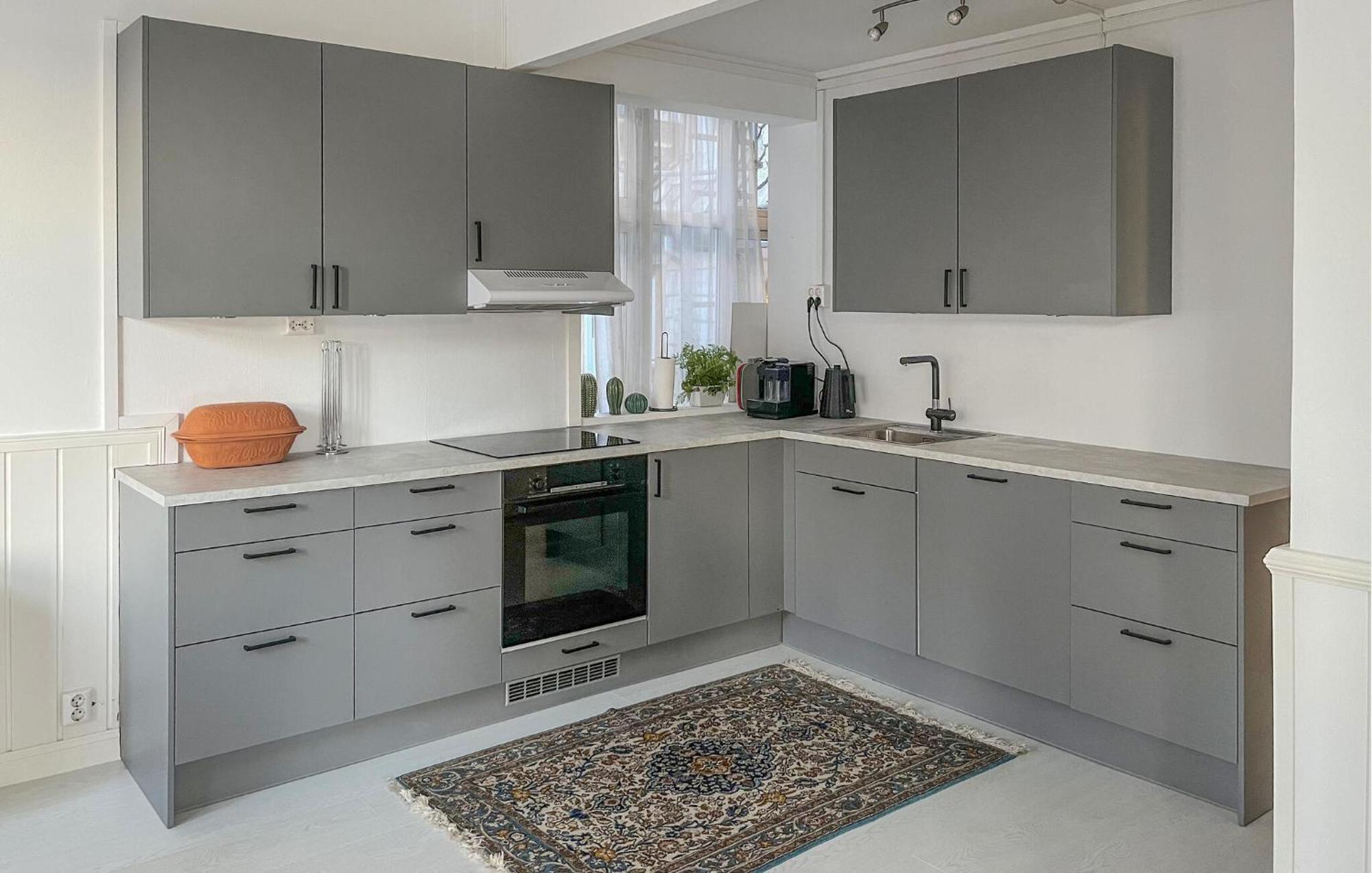 Apartment Beautiful In With Kitchen *
