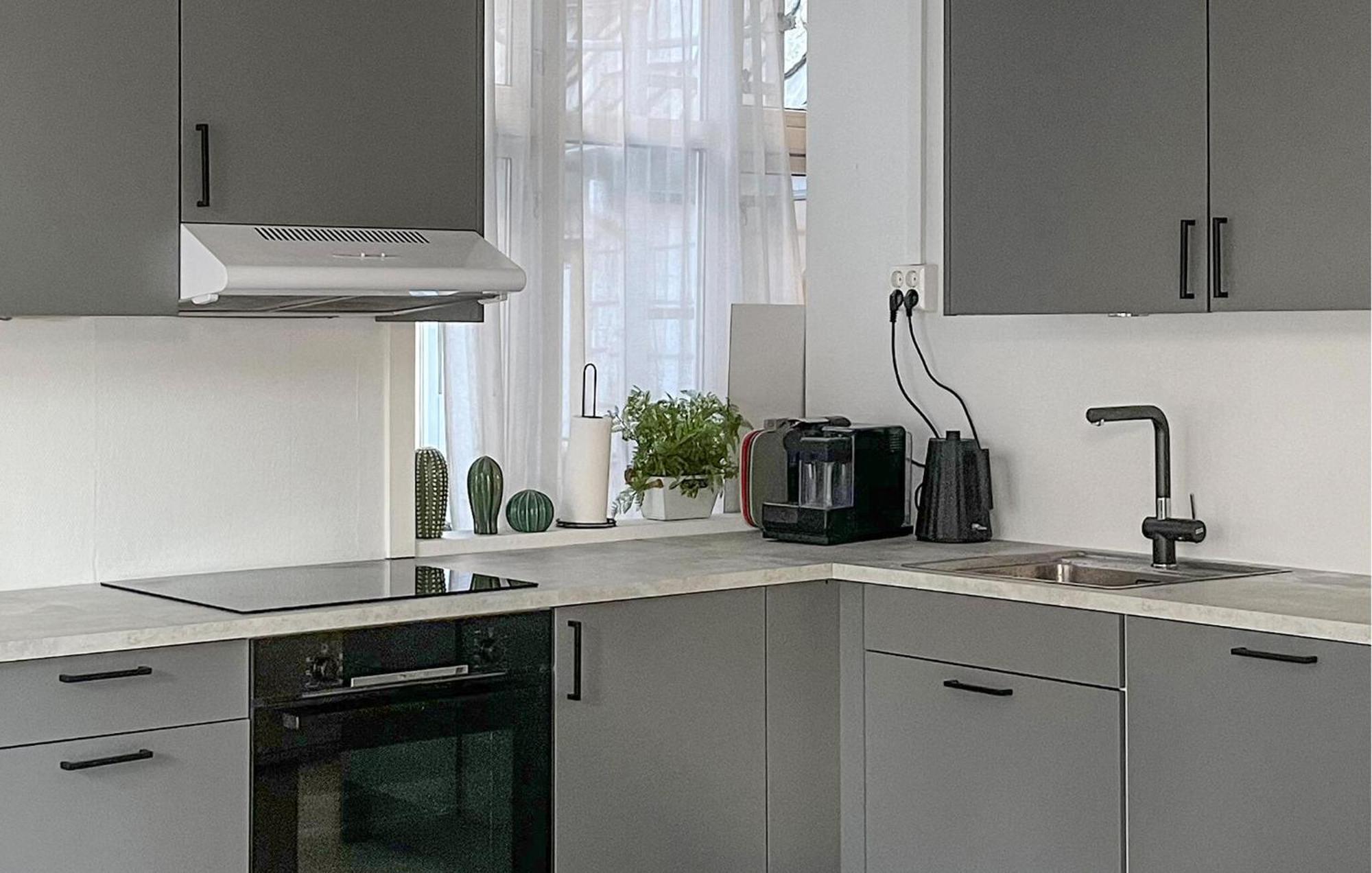 Beautiful In With Kitchen Bergen