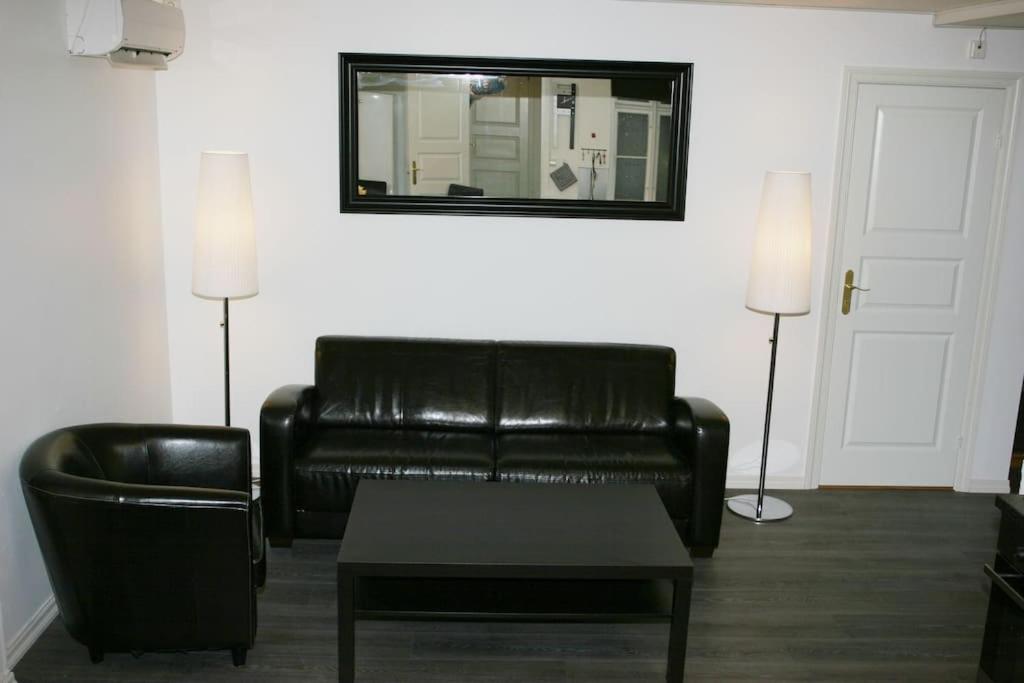 Appartement 3 Bedroom - Perfect Location - Harbour-train-bus-citycenter