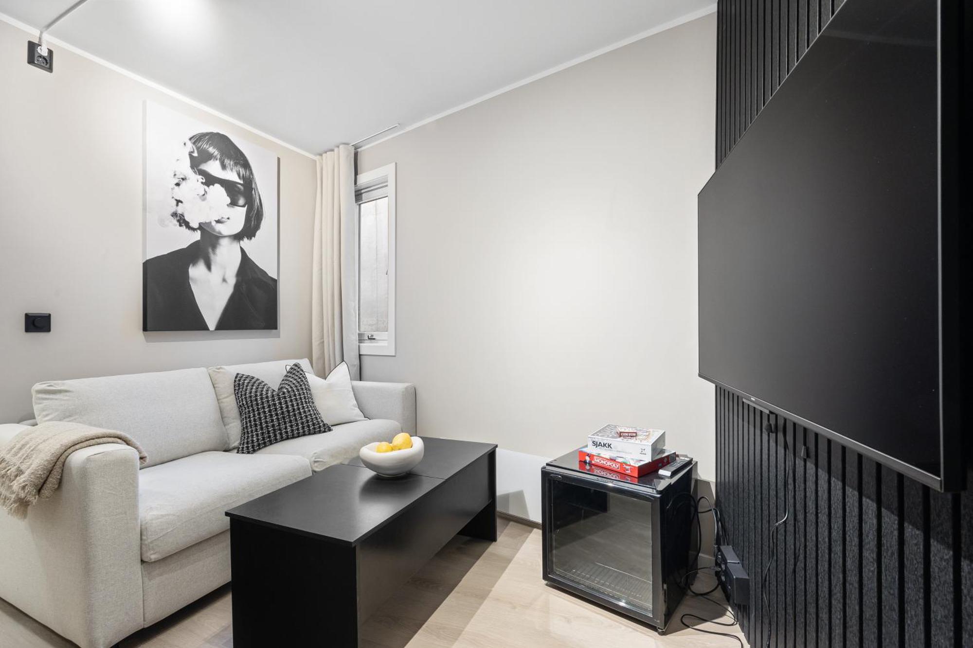 Apartment King Bed - Renovated 2024 - 2br Behind Bryggen *