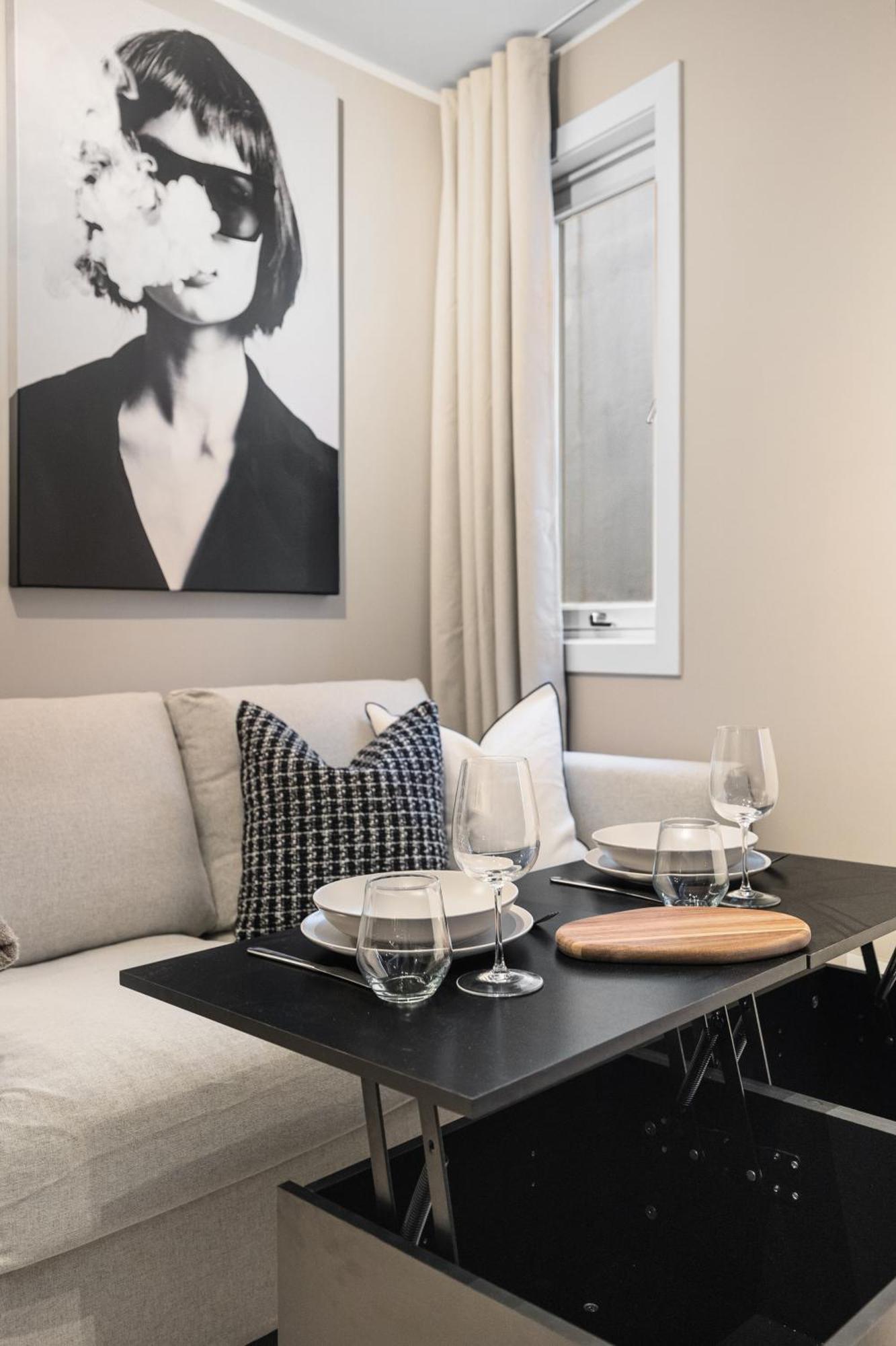 Apartment King Bed - Renovated 2024 - 2br Behind Bryggen *