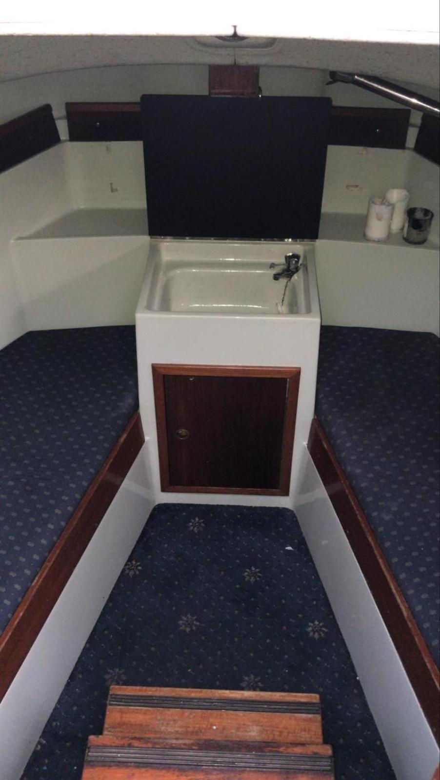 Botel Yacht - Without Shower