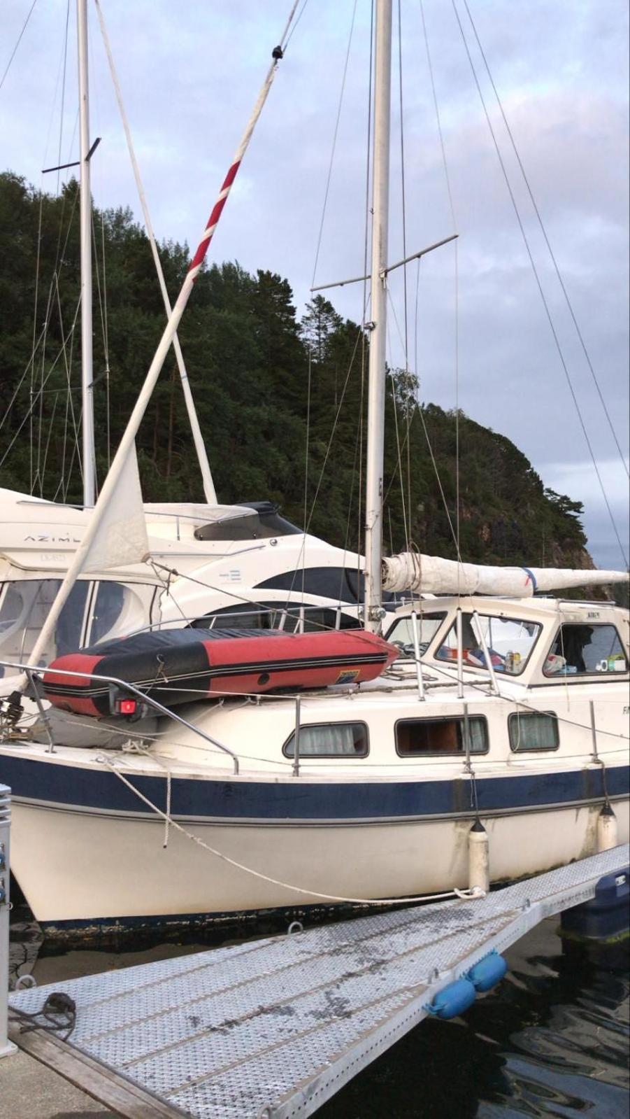 Botel Sailing Yachts - No Shower