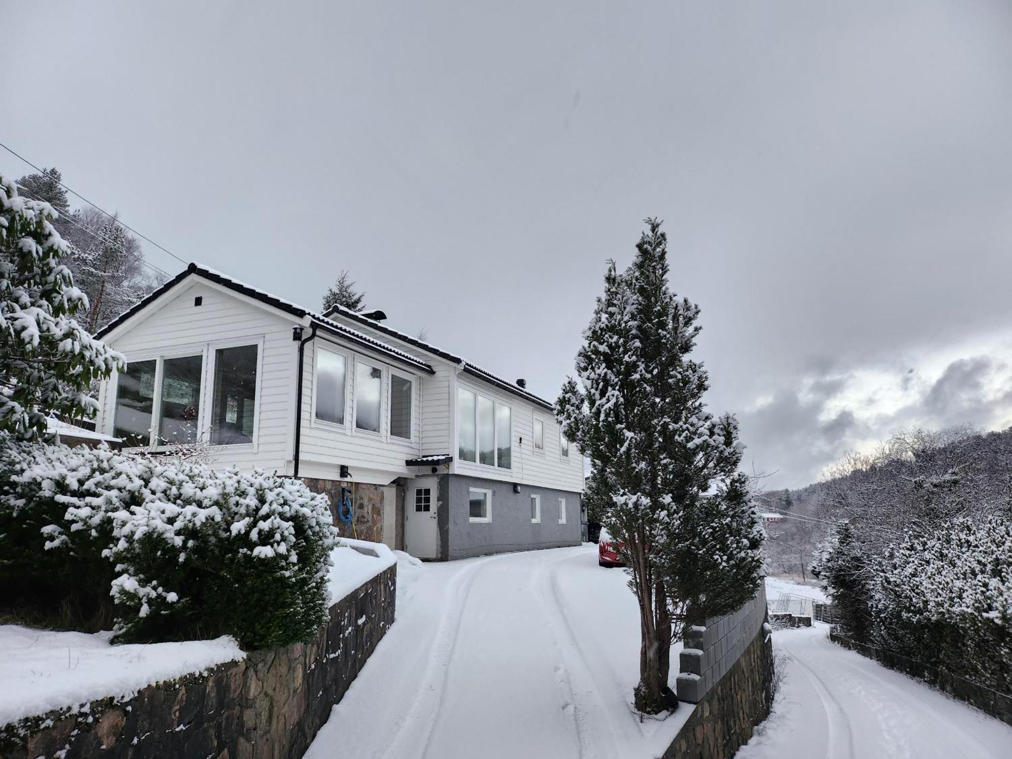 Fjordclaw Snm- Adjoining The City & Nature Apartment Bergen