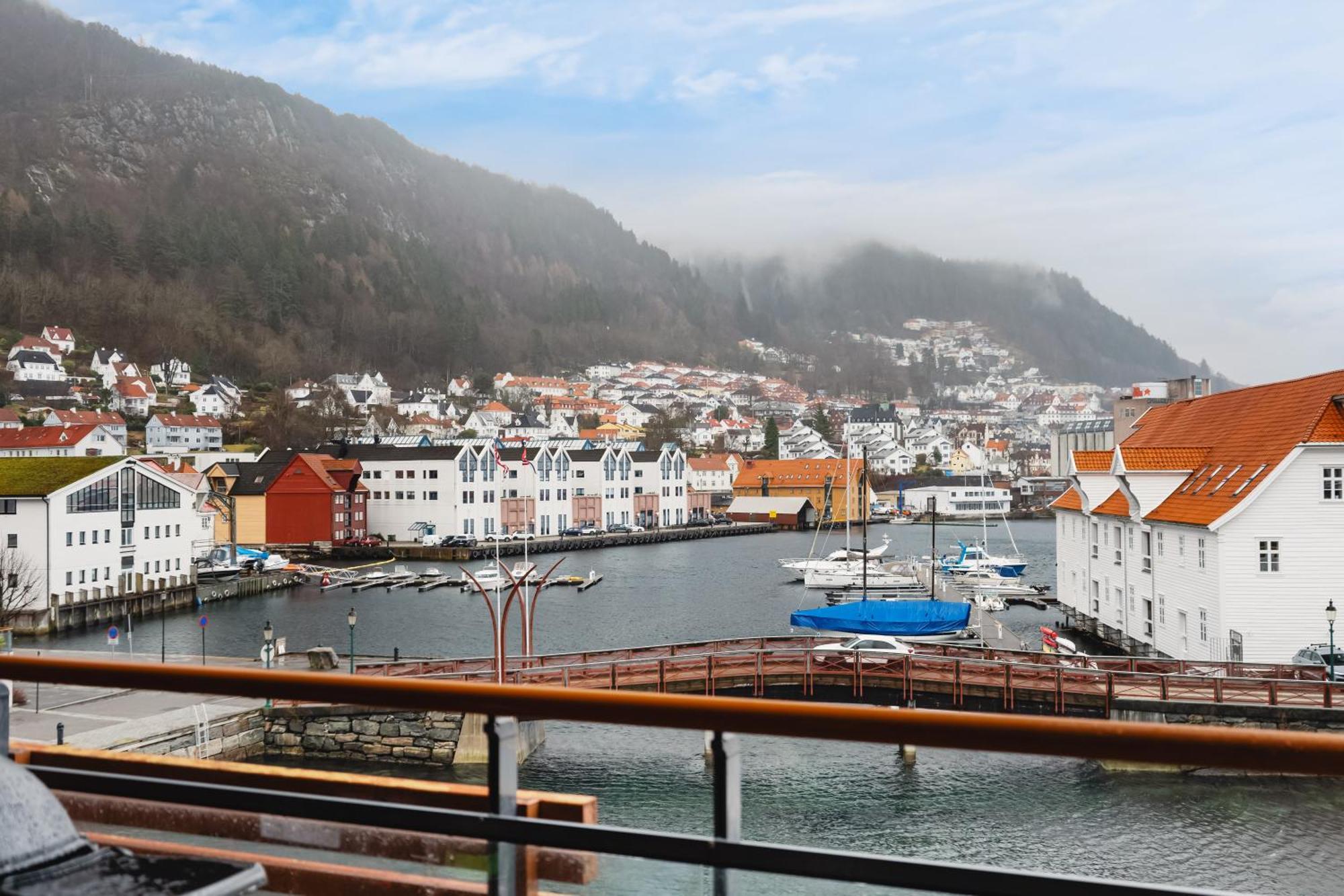 Dinbnb I On Island I Terrace And Grill I Free Parking * Bergen