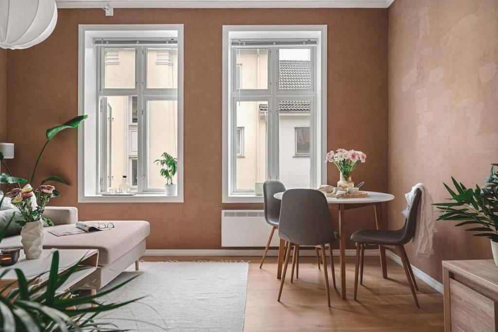 Lovely Townhouse Close To The Centre Apartment