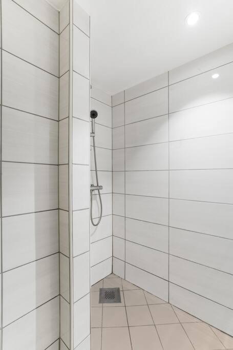 Lägenhet Large Apt Very Central 4-5br